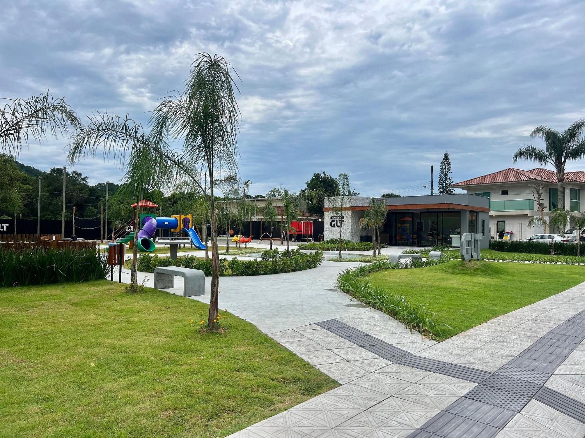 Apartment Economico! A 250m Do Mar! Jt01i *